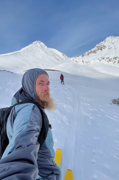 skitour_freeride_gudauriadventure_with_skyatlantida_georgia (8)